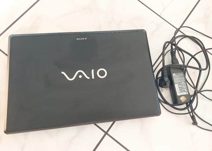 Grajewo ogłoszenia: Sprzedam komputer Sony VAYO który ma panoramiczny wyświetlacz...